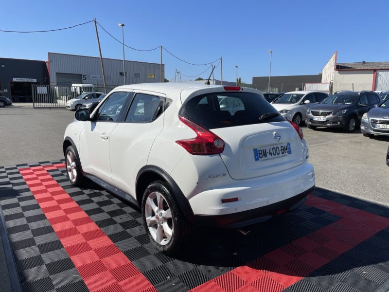 NISSAN JUKE 2011