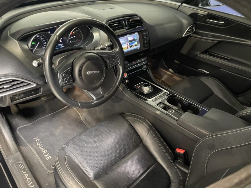 JAGUAR XE 2016