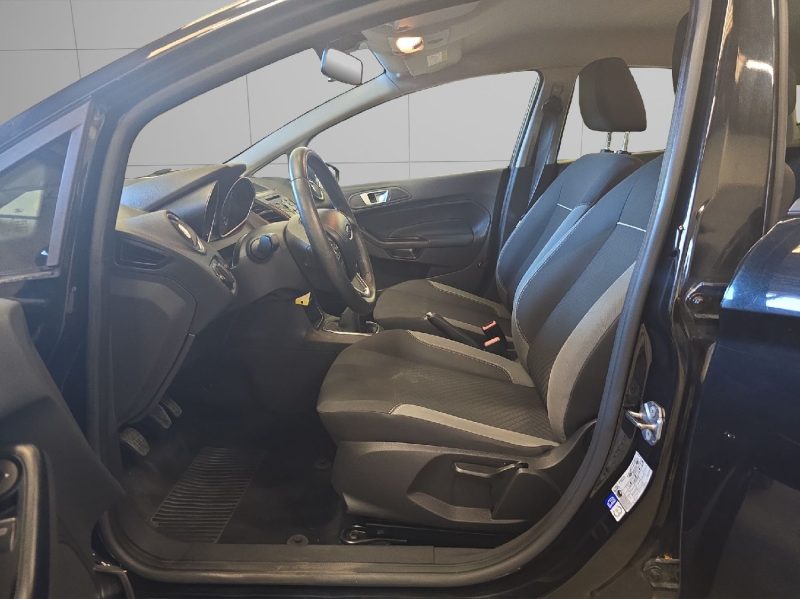 FORD FIESTA 2015