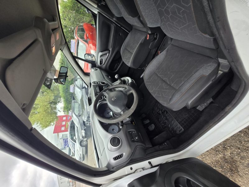 PEUGEOT PARTNER 2017