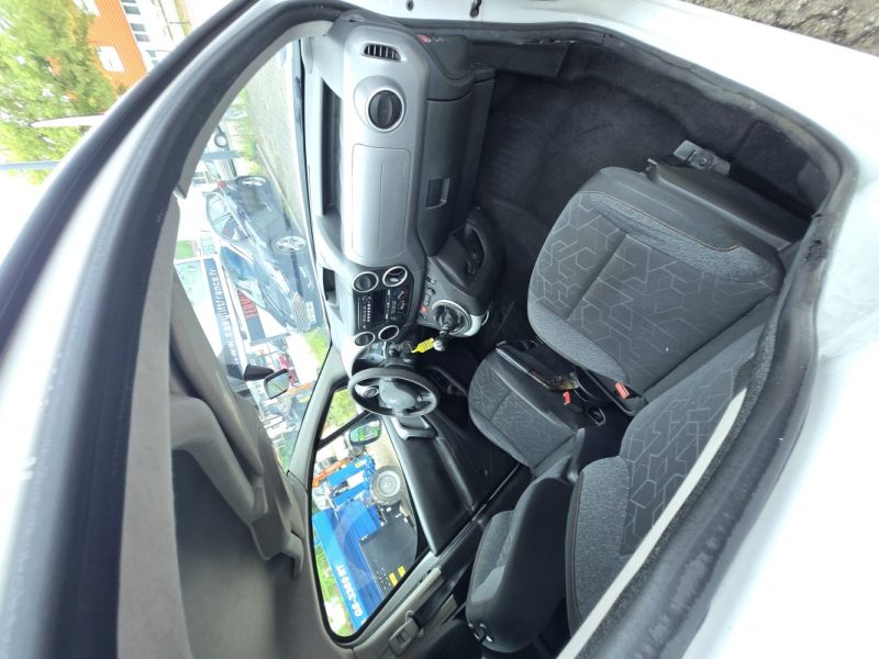 PEUGEOT PARTNER 2017