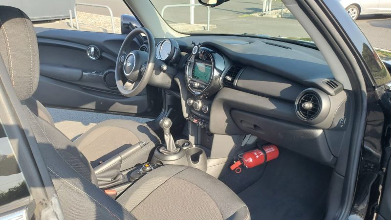 MINI ONE D 95 ch BUSINESS GPS RADAR CLIM BLUETOOTH