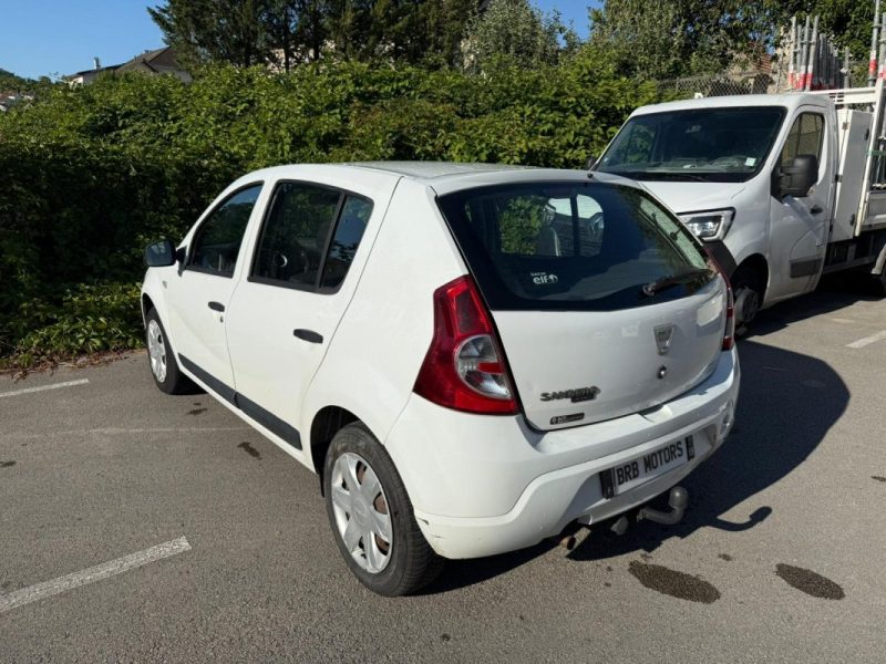 DACIA SANDERO 1.4 AMBIANCE