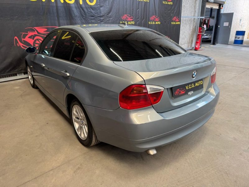 BMW SERIE 3 - 318D 122 Confort 