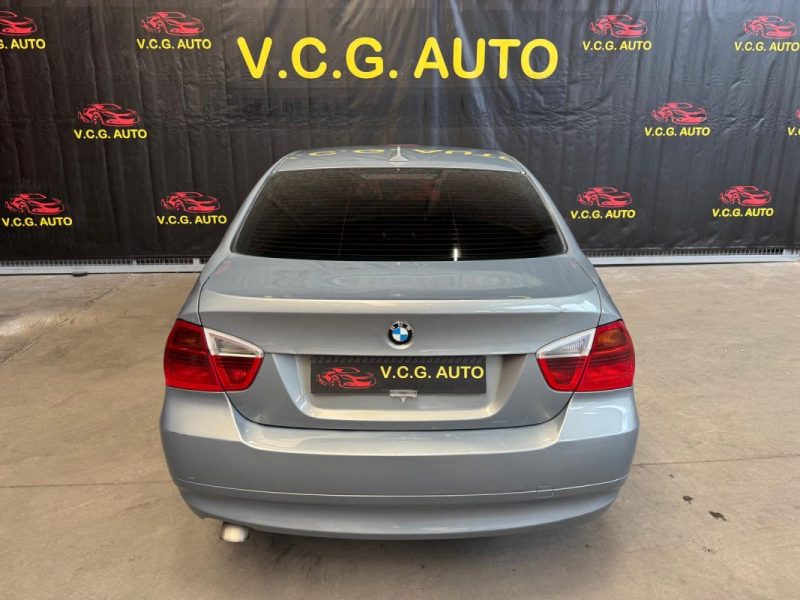 BMW SERIE 3 - 318D 122 Confort 