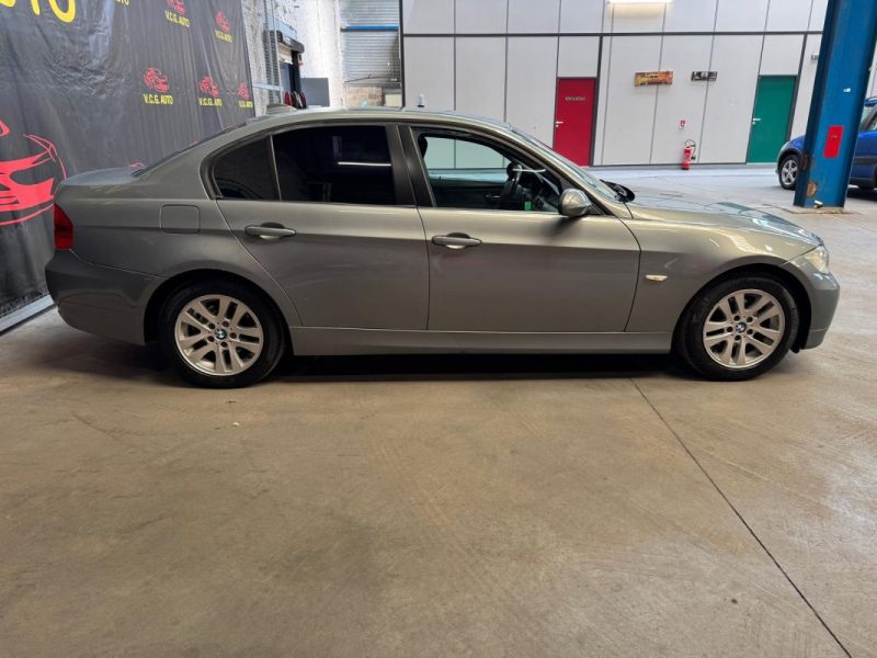 BMW SERIE 3 - 318D 122 Confort 