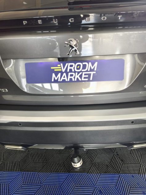 PEUGEOT 2008 1,2 PURETECH 130 CV EAT 8 GT LINE