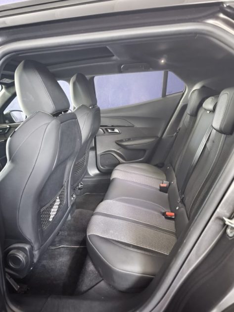 PEUGEOT 2008 1,2 PURETECH 130 CV EAT 8 GT LINE