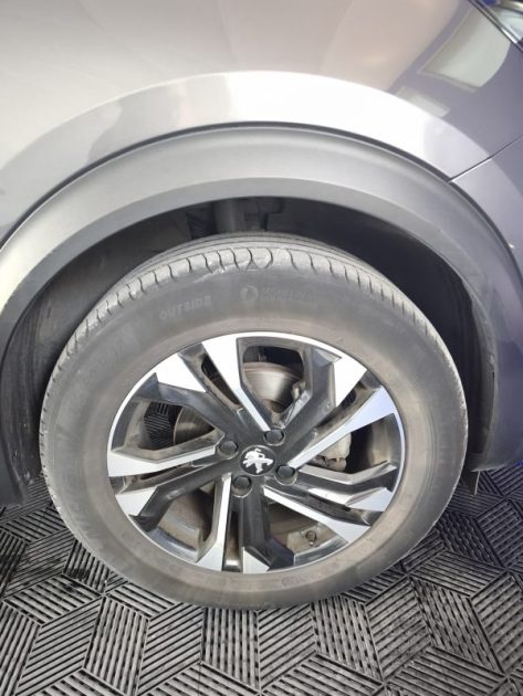 PEUGEOT 2008 1,2 PURETECH 130 CV EAT 8 GT LINE