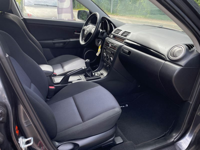 MAZDA MAZDA 3 1.6i 105CV