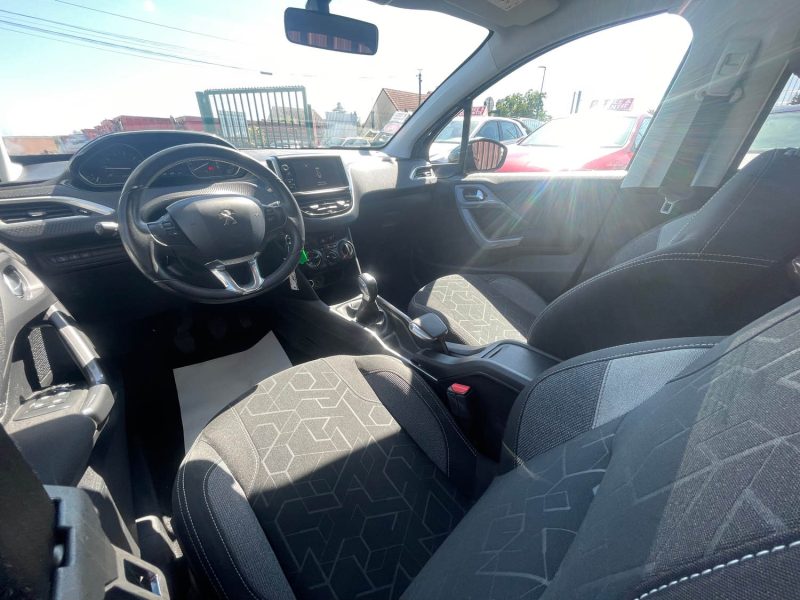 PEUGEOT 2008 PHASE 2 STYLE 1.2I 110CV CRIT'AIR 1 S&S 2016