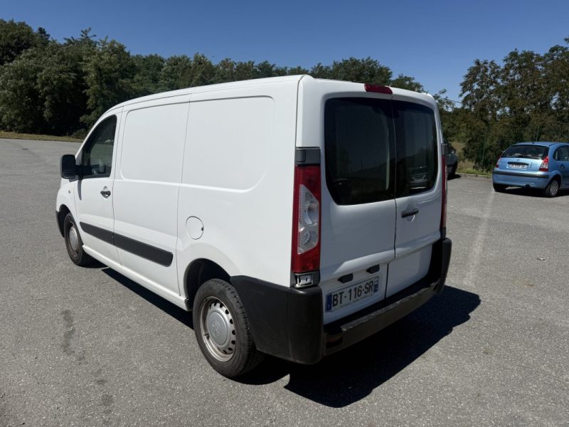 PEUGEOT EXPERT 2011