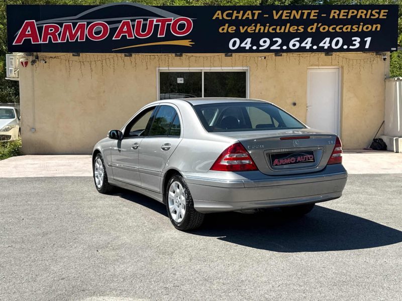 MERCEDES CLASSE C 2004