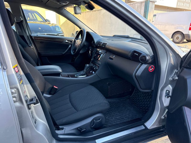 MERCEDES CLASSE C 2004