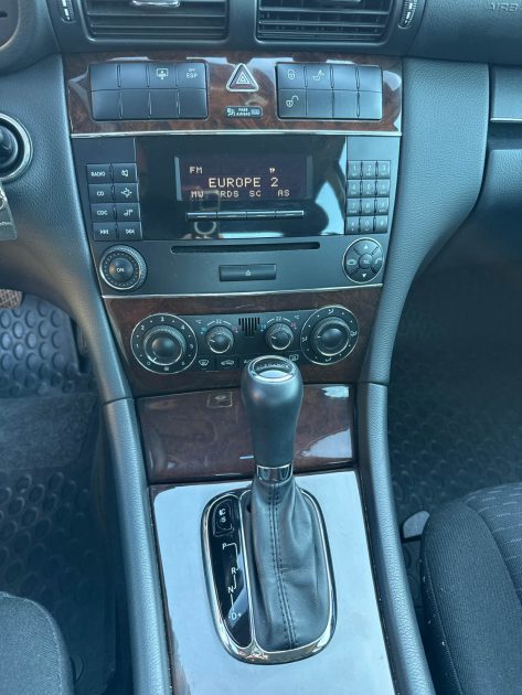 MERCEDES CLASSE C 2004