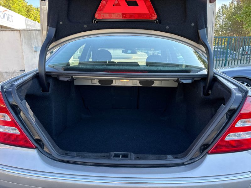 MERCEDES CLASSE C 2004