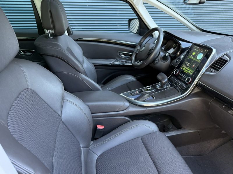 RENAULT ESPACE 1.6 DCI 161cv ZEN