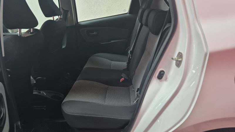 TOYOTA YARIS HYBRID 2016