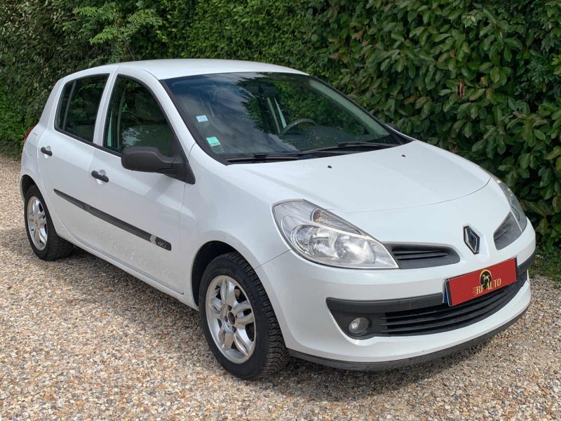 RENAULT CLIO 2006 1.5DCI 85