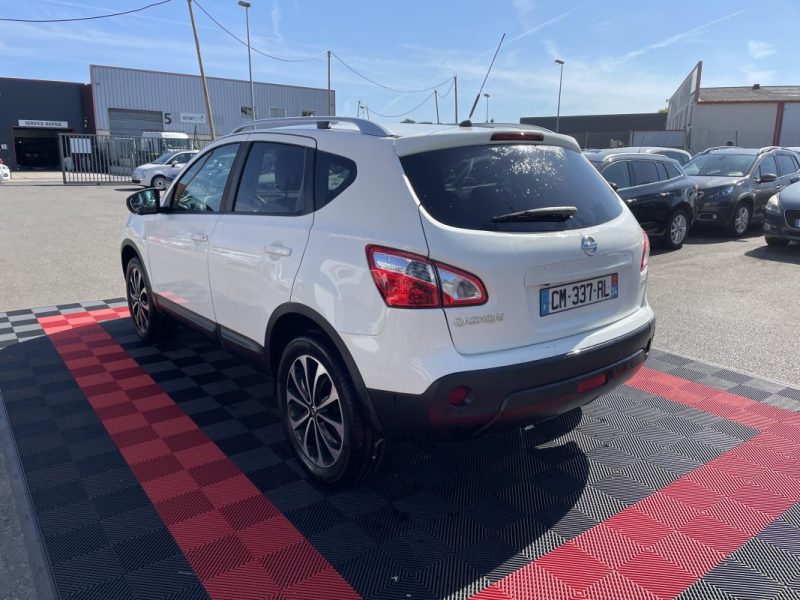 NISSAN QASHQAI 2012