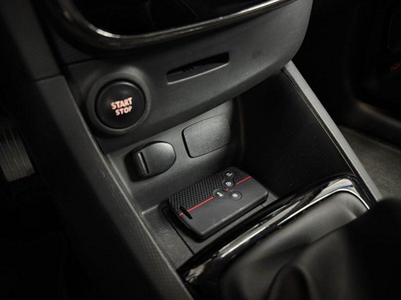 RENAULT CLIO 0.9 TCe Energy Intens 90 ch