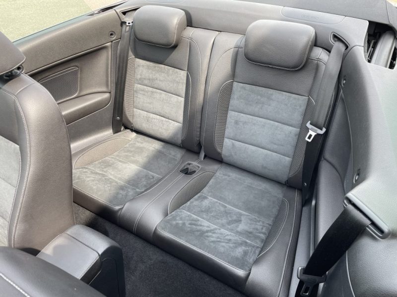 VOLKSWAGEN GOLF CABRIOLET 2012