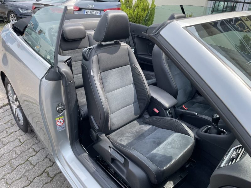 VOLKSWAGEN GOLF CABRIOLET 2012