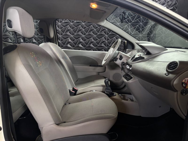 RENAULT TWINGO 1.5 DCi 65 CH GARANTIE 6 MOIS