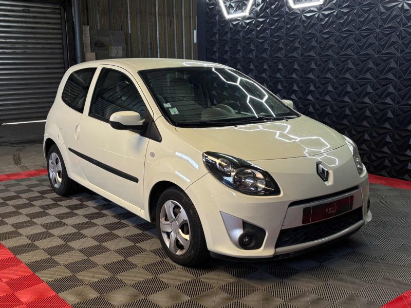 RENAULT TWINGO 1.5 DCi 65 CH GARANTIE 6 MOIS