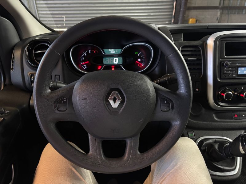 RENAULT TRAFIC L1H1 1200 1.6 DCI 95ch TVA RECUPERABLE GARANTIE 1 AN