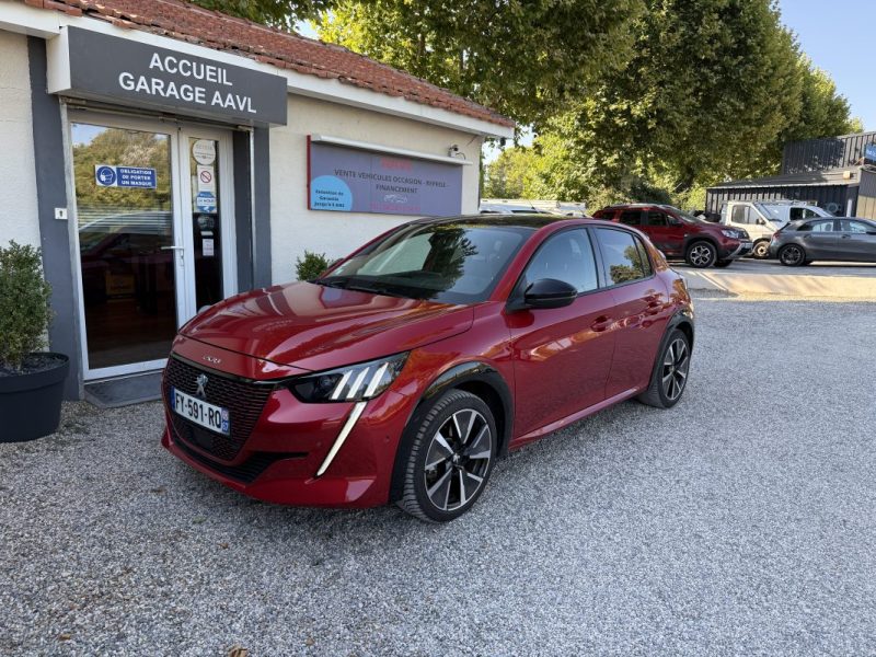 PEUGEOT 208 2021