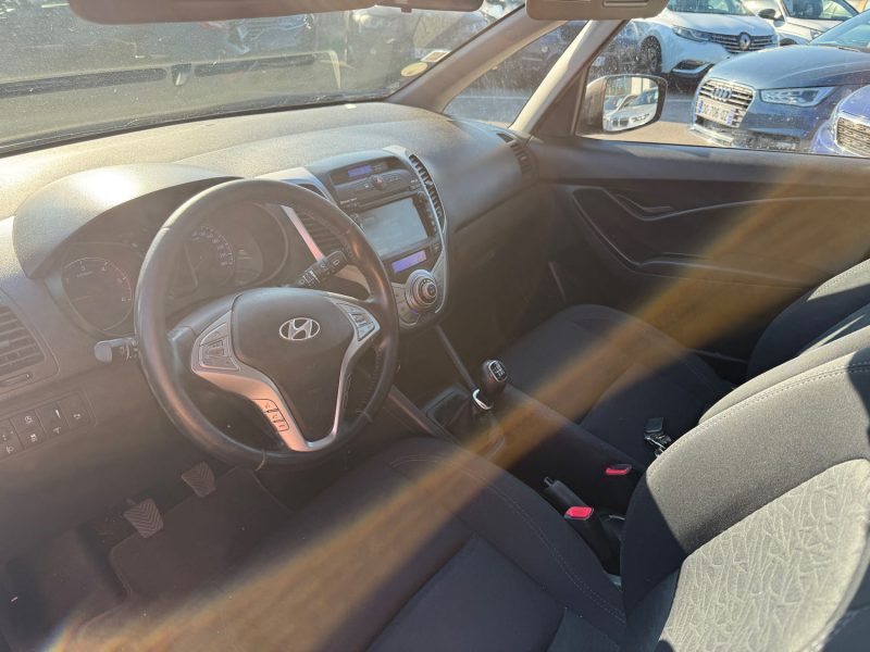 HYUNDAI IX20  1.6 CRDI 115CH BLUE DRIVE GARANTIE 