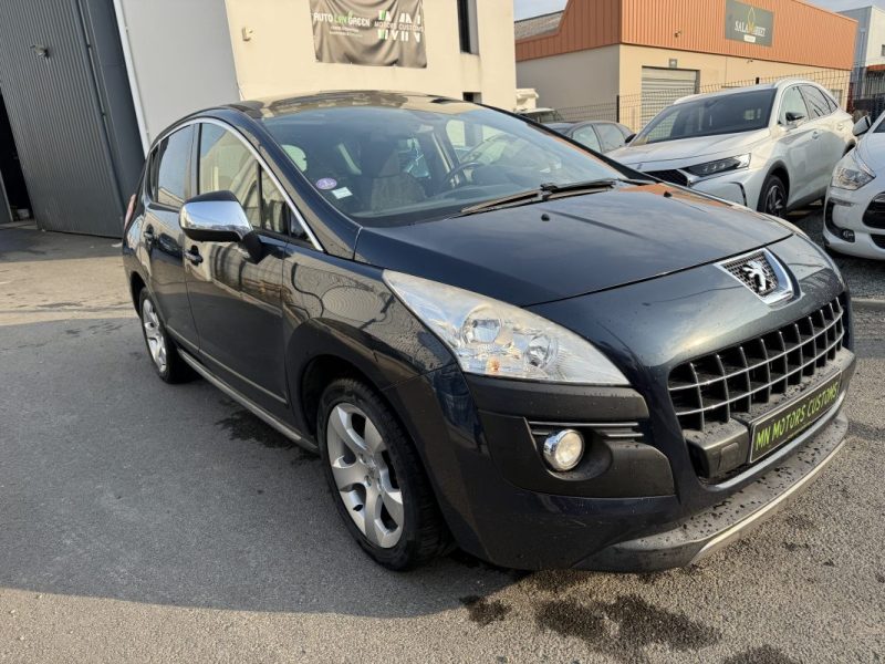PEUGEOT 3008 2011