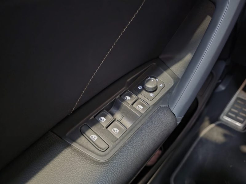 2.0 TDI 150ch R LINE DSG7