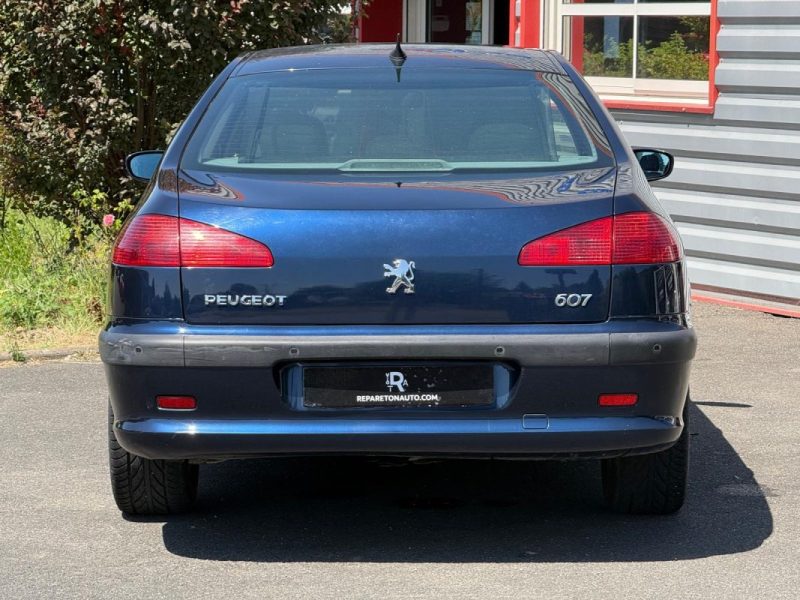 PEUGEOT 607 2002