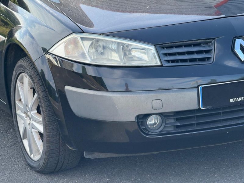 RENAULT MEGANE CC / ESSENCE / BOITE MANUELLE / 4 PLACES / REVISION ET DISTRIBUTION OK
