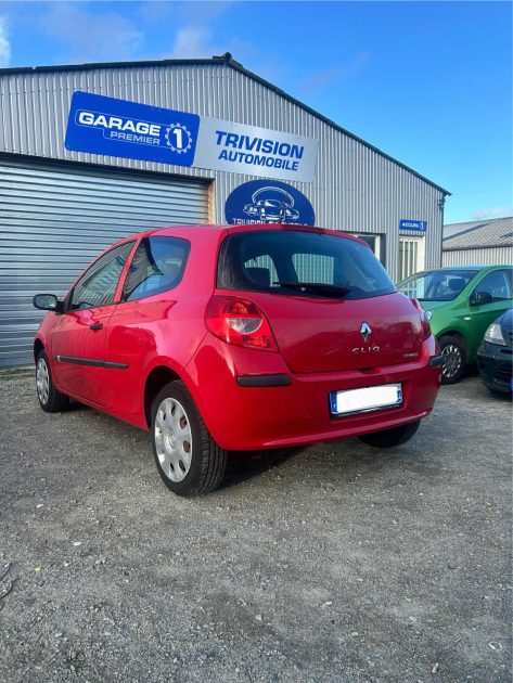 RENAULT CLIO  1.2 16V 75