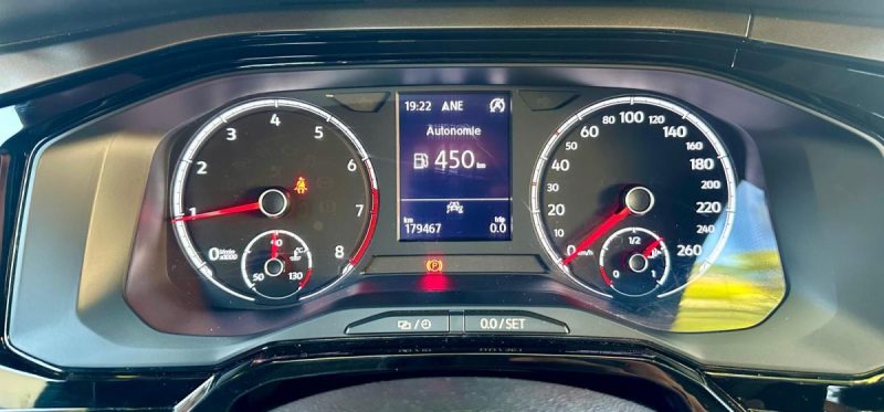 VOLKSWAGEN POLO VI 2021