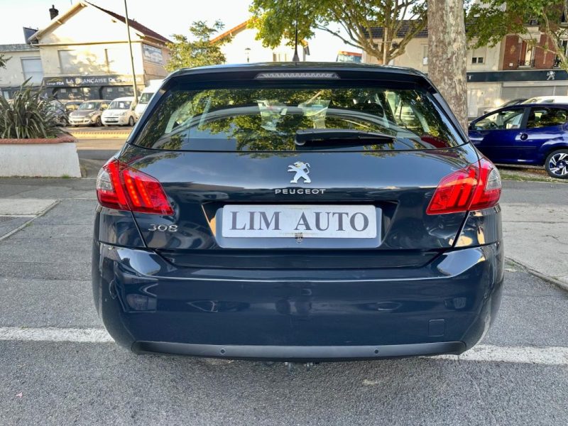 PEUGEOT 308 2020
