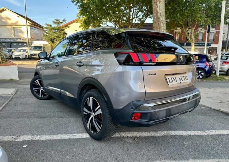 PEUGEOT 3008 2018