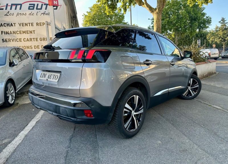 PEUGEOT 3008 2018
