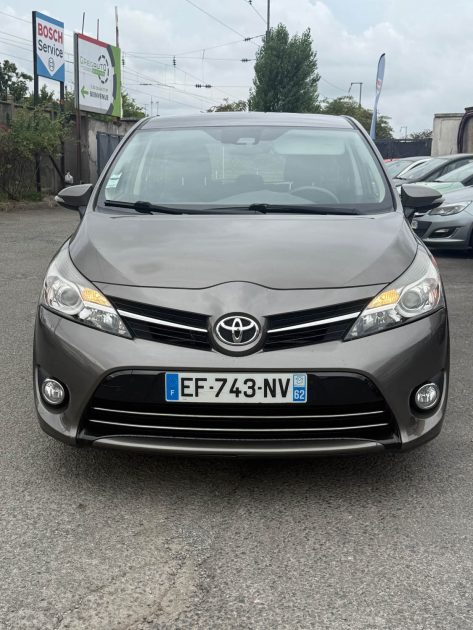 TOYOTA VERSO 2016