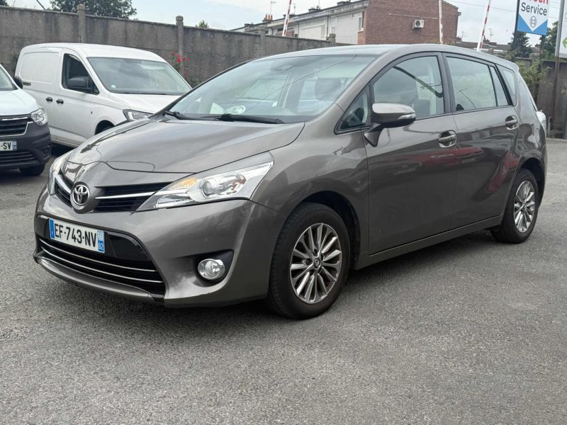 TOYOTA VERSO 2016