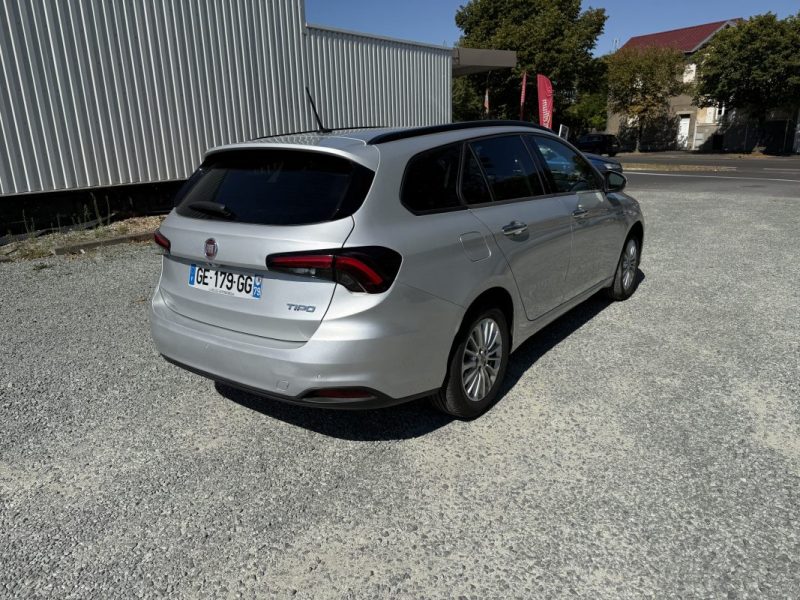 FIAT TIPO 2022