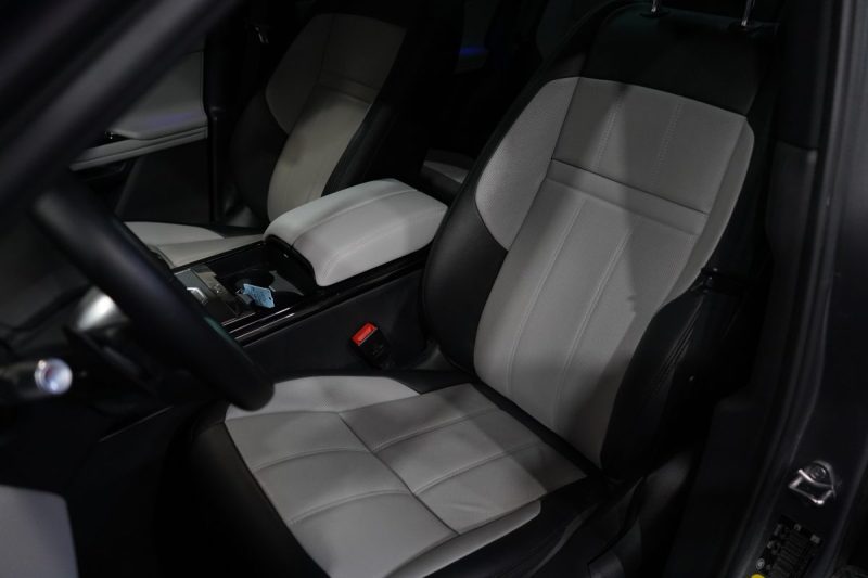 LAND ROVER LAND ROVER EVOQUE 2020