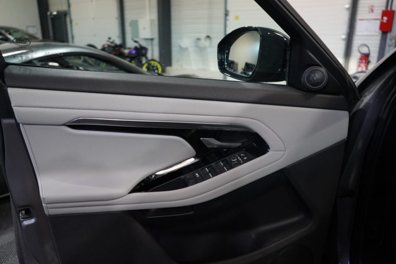 LAND ROVER LAND ROVER EVOQUE 2020