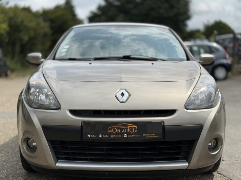 RENAULT Clio III Phase 2 1.2 16V 100 ch – Dynamique TomTom Pack / 1ère Main / GPS  / Garantie 6 Mois