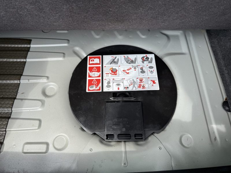 RENAULT Clio III Phase 2 1.2 16V 100 ch – Dynamique TomTom Pack / 1ère Main / GPS  / Garantie 6 Mois