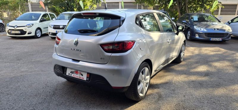 Renault CLIO IV 1.5l DCI 90ch, *Très peu kilométrés*, *Clim*, *GPS*, *Première main*