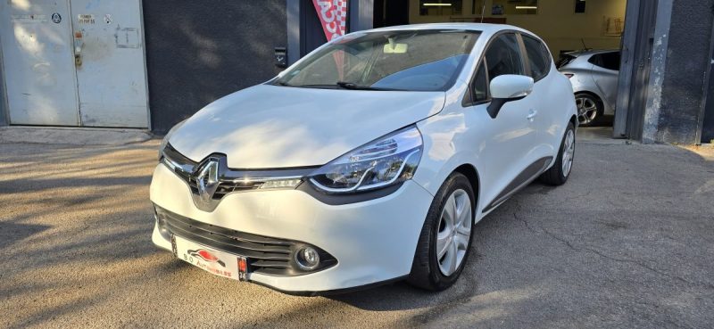 Renault CLIO IV 0.9l TCe 90ch, 5 portes , *Idéale jeune conducteur*, *GPS*, *Clim*
